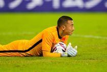 东亚杯中国男足选拔队0:0平日本队给中国足球带来希望